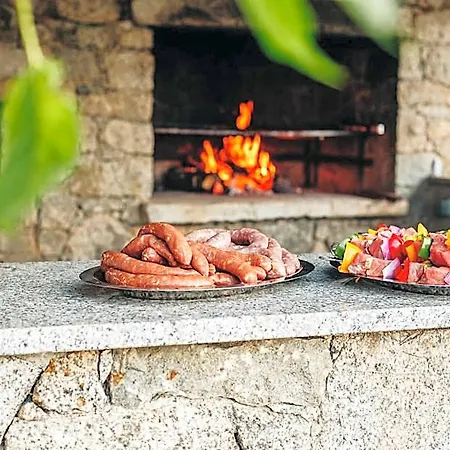 Bed & Breakfast A Chjusellina Corte (Corsica)