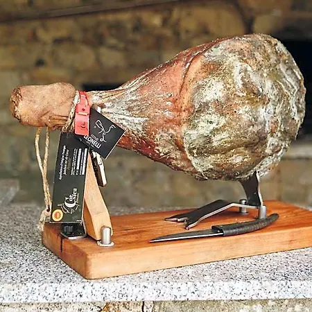 A Chjusellina Corte (Corsica)