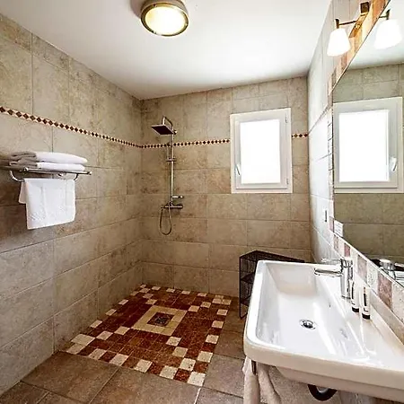 Bed & Breakfast A Chjusellina 3*